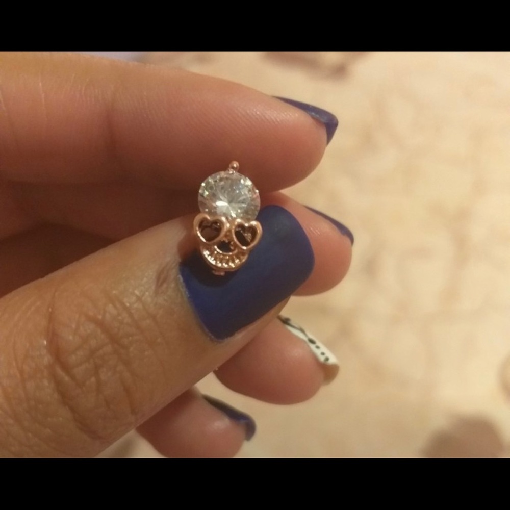 Rose Gold Skull Earrings - Picture 3 of 4